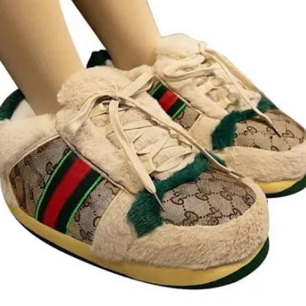 Nike Slippers pick your style - Picture 4 of 4